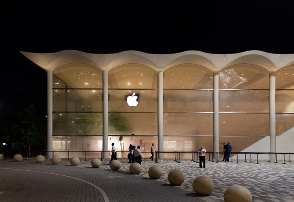 Apple в Майами